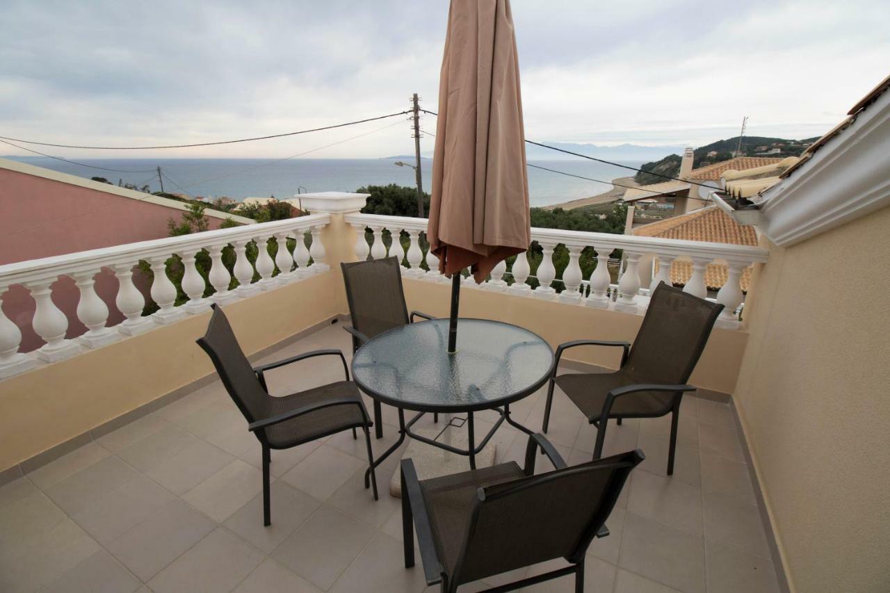Villa De La Mer Agios Stefanos Avliotes  Eksteriør billede