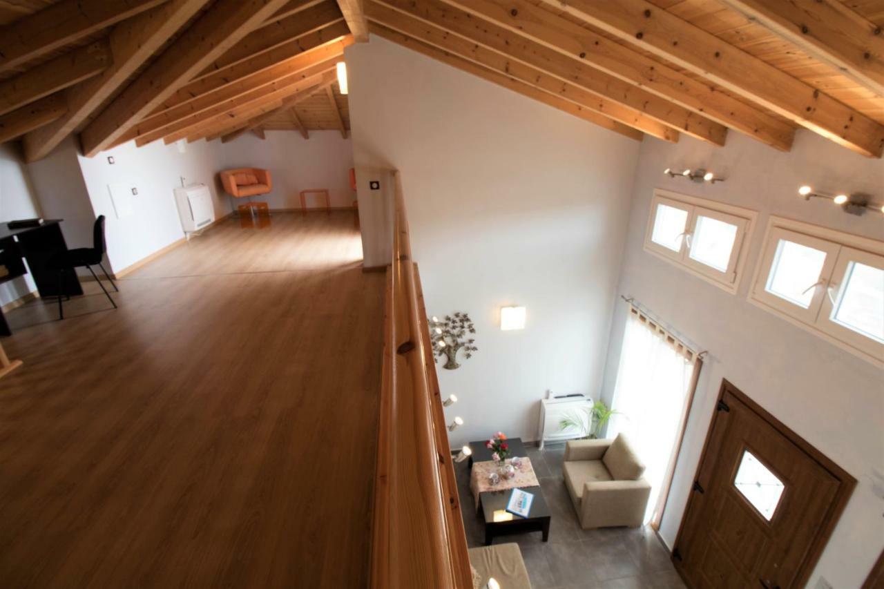 Villa De La Mer Agios Stefanos Avliotes  Eksteriør billede