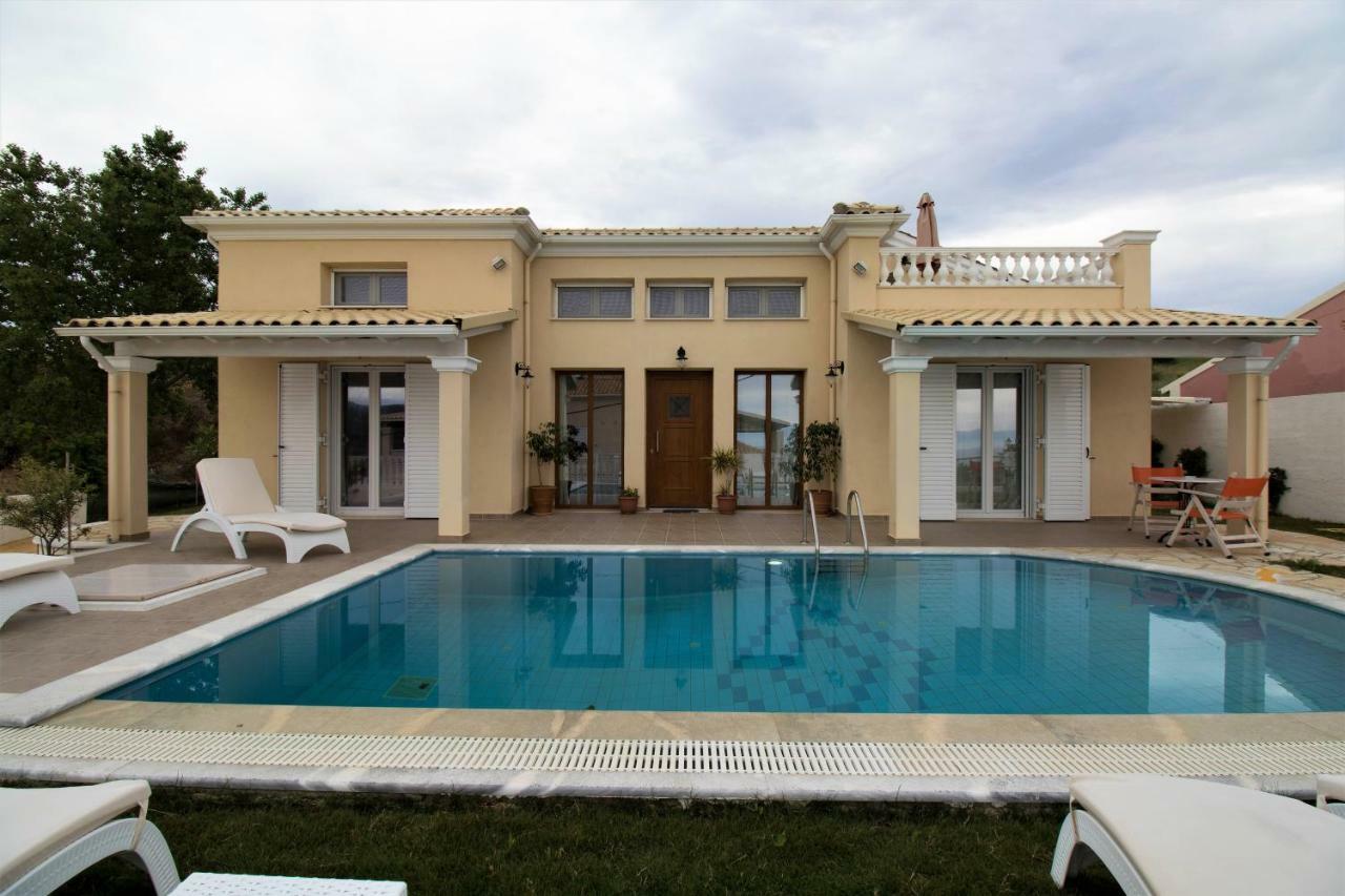 Villa De La Mer Agios Stefanos Avliotes  Eksteriør billede