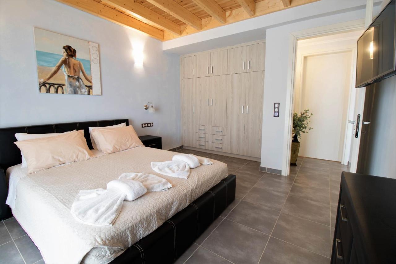 Villa De La Mer Agios Stefanos Avliotes  Eksteriør billede